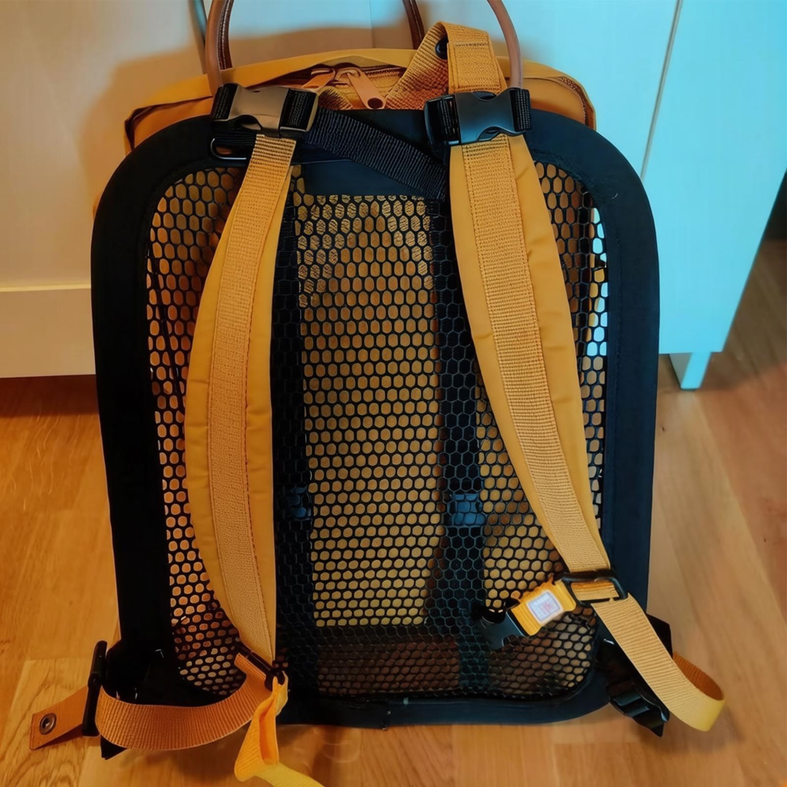 ユニバーサルリュックサックエアフロースペーサーバックパックス - Cycling Commute Backpack のレビューと価格