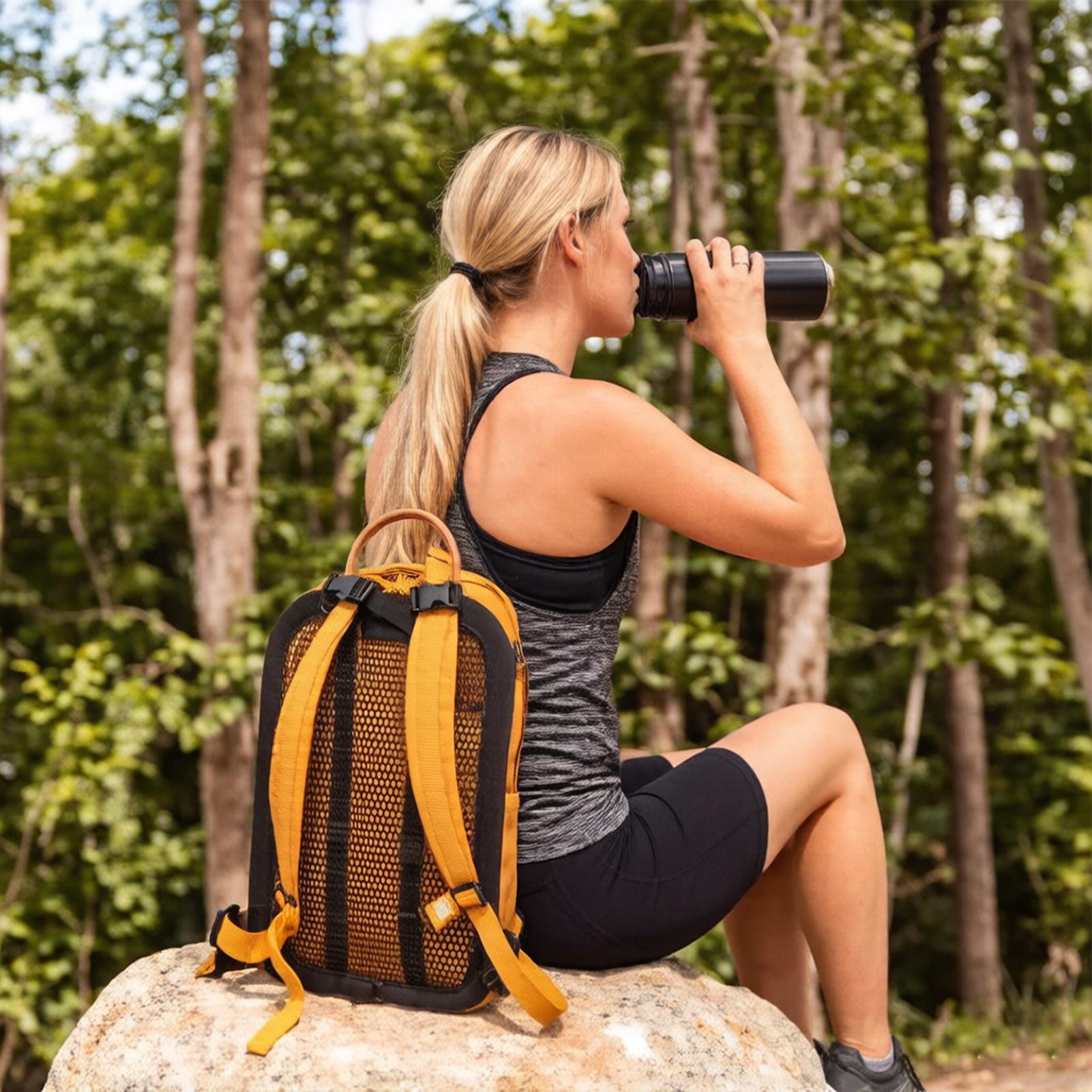 バックパックスペーサーフレーム通気性調整可能なメッシュユニバ - Cycling Commute Backpack のレビューと価格